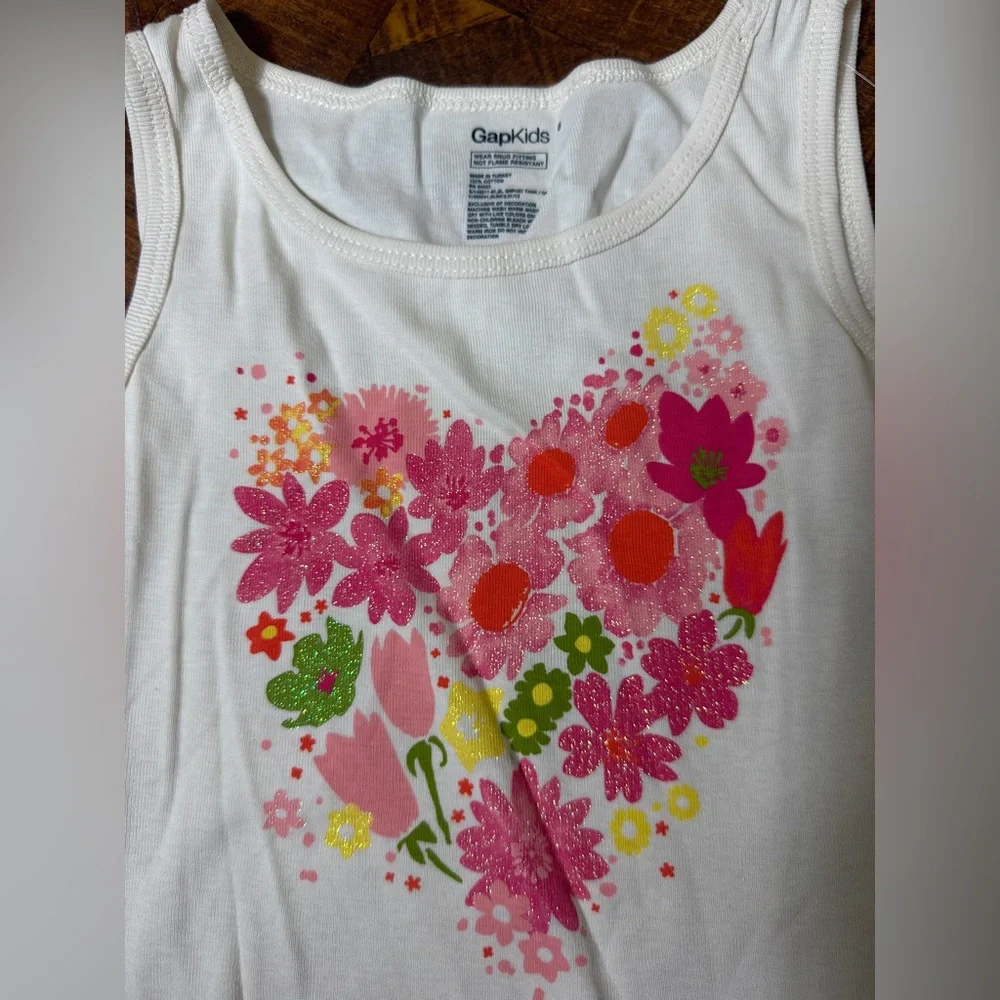 NWT Gap Kids 6 Girls Sparkly Floral Tank‎ Top